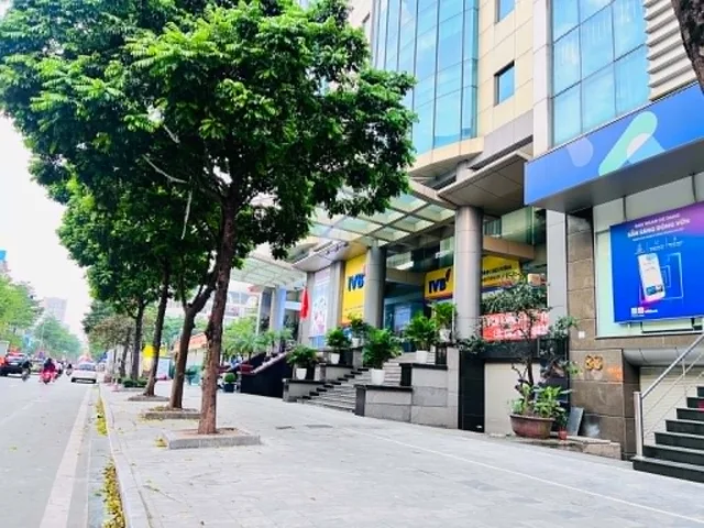 BÁN NHÀ MẶT PHỐ TRẦN THÁI TÔNG CẦU GIẤY 35M, VỈA HÈ RỘNG, KINH DOANH TỐT