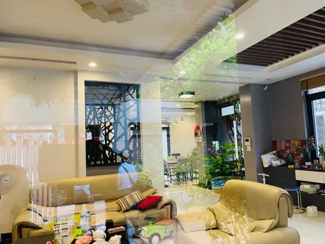 BIỆT THỰ HỒ TÂY 92M² - 10M MẶT TIỀN - VIEW HỒ TÂY SIÊU ĐẸP - 2 Ô TÔ TRÁNH - Ở ĐẲNG CẤP TRỌN ĐỜI.