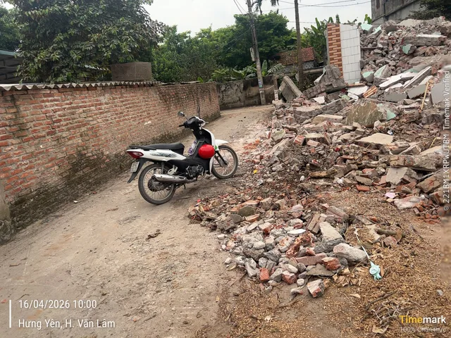 "🔥 CẦN BÁN 7 LÔ F0 TẠI ĐẠI TỪ – ĐẠI ĐỒNG – VĂN LÂM – HƯNG YÊN 🔥

📍 Vị trí đẹp thuộc Đại Từ, xã Đại Đồng, huyện Văn Lâm
✅ Gần đường 385, kết nối giao thông thuận tiện
✅ Tiềm năng lớn khi nằm gần dự án đường 74m hướng đi Bắc Ninh và sân bay Gia Bình
✅ 