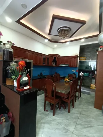 BÁN NHÀ LINH ĐÔNG – 8.6 TỶ – 4 TẦNG NỘI THẤT TIỀN TỶ – KHU PHÂN LÔ ĐƯỜNG 6M THÔNG 🔥
