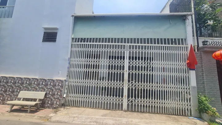 CẦN BÁN – NHÀ CẤP 4 CÓ GÁC NGUYỄN HỮU CẢNH, P. THẮNG NHẤT – HẺM 7M Ô TÔ TRÁNH NHAU – CHỈ 5.2 TỶ