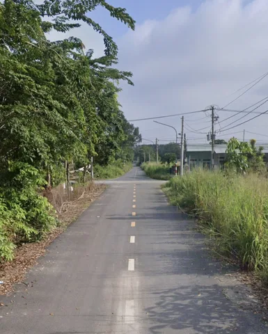 Bán Đất Lai Uyên Bàu Bàng  ,Tphcm 
Diện tích : 5x36 182m²,thổ cư 80 ODT 
Giá 9xx
