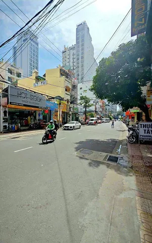BÁN ĐẤT MT KINH DOANH ĐƯỜNG HÙNG VƯƠNG - 84.9M2 - 30 TỶ - SẴN DÒNG TIỀN