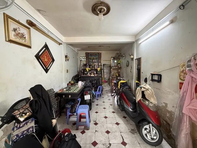 Mặt Tiền Kinh Doanh - Phạm Văn Chí - Quận 6