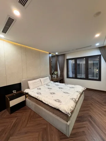 Bán siêu phẩm nhà bạch mai 6 tầng long lanh đẳng cấp đại gia hai bà trưng