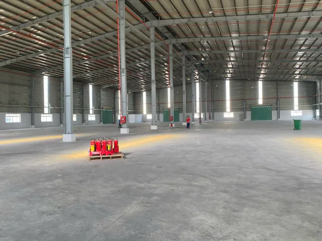 Bán đất kèm nhà xưởng mặt tiền QL51, Tam Phước, Biên Hòa, 10000m2, giá 89 tỷ.