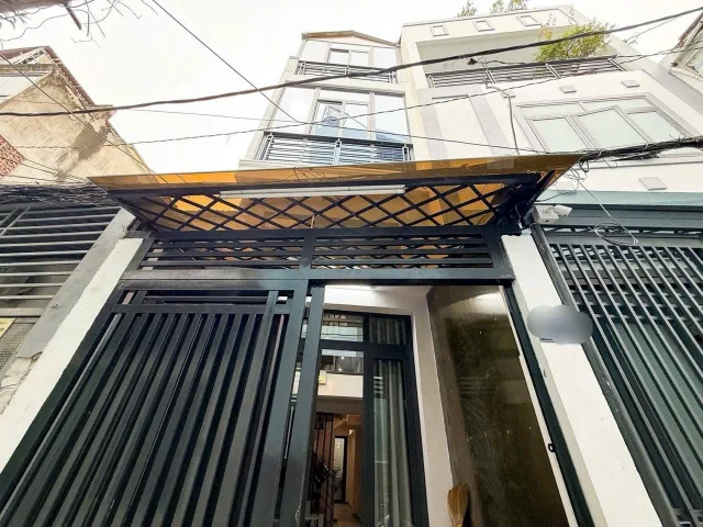 Cực hiếm 3tỷ950 nhà 50m2, cách Học Viện Cán Bộ 4phút. Nằm trên đường Nơ Trang Long P12 Bình Thạnh