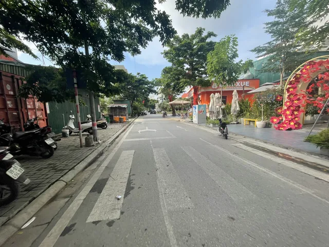 BÁN GẤP LÔ ĐẤT KĐT PHÚ ĐIỀN- HƯƠNG MẠC- TỪ SƠN- VỈA HÈ- OTO TRÁNH- KINH DOANH ĐA DẠNG