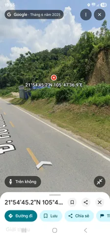 Ngay gần bãi tập kết vlxd