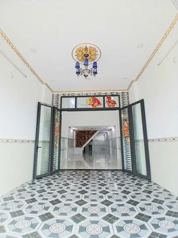 Nhà đẹp  2/ ngắn đường Hàn Thuyên ( đường cty đông dương ) ngay Chợ Ấp 5 gần UBND Xã Vĩnh Lộc B