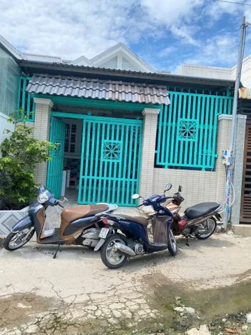 Nhà sổ riêng, thổ cư 2.6 tỷ-85 m2, đường ô tô