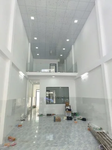 Bán nhà 130m² full thổ cư ngang 5m giá 9.3 tỷ tại Phường Bình Tân