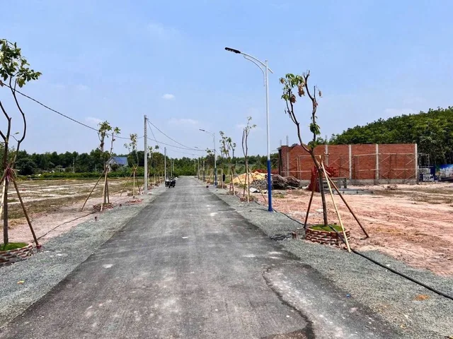 ĐẤT NỀN CHƠN THÀNH – CÓ NHÀ SẲN – SỔ HỒNG RIÊNG – ĐƯỜNG NHỰA