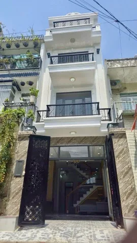 🔥 HẠ GIÁ  - NHÀ 4 TẦNG MỚI ĐẸP NGAY UBND P LONG TRƯỜNG. 55m2, 4PN, HXH, SHR, HƠN 6,x tỷ TL.