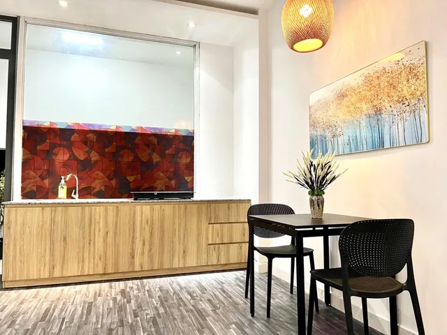 BÁN BIỆT THỰ LÊ VĂN QUỚI BÌNH TÂN 175M2 4 TẦNG 15.5 TỶ THU 42 TRIỆU HẺM XE TẢI 8M