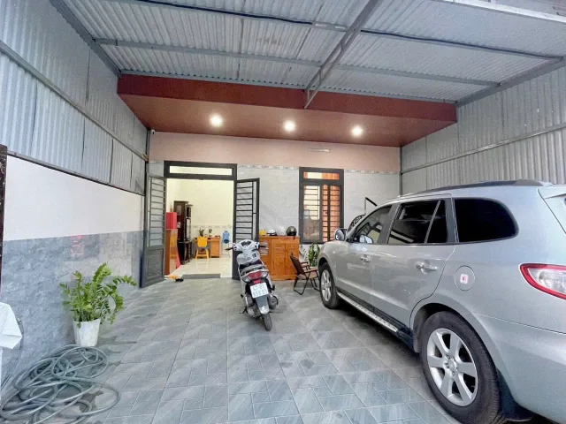 Bán nhà 267m² có sẵn 60m² thổ cư ngang 6,4m giá 2.5 tỷ tại Phường Tân An