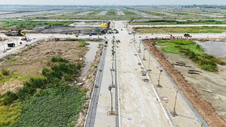 Bán đất nền thổ cư phân lô Long An - sổ hồng đầy đủ - mặt tiền Võ Văn Kiệt nối dài