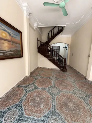 Cho Thuê Nhà Ngõ 64x Kim Mã 55M² 5 Tầng 7 Ngủ - Ngõ Ô Tô Tránh - Ở, Kinh Doanh VP - Giá Thuê 25tr