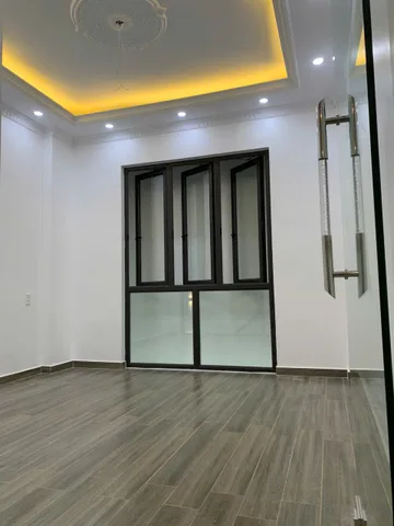 Bán nhà oto đỗ cửa, đường rộng 10m có vỉa hè tại Phương Lưu- Đông Hải 1