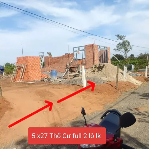 Bán đất 125m² có sẵn 60m² thổ cư ngang 5m giá 295 triệu tại Xã Ea Wer