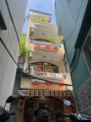 Bán nhà trung tâm Quận 1, Phù hợp để ở và kinh doanh CHDV