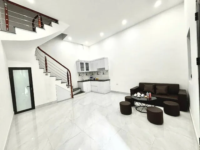 Tôn Đức Thắng, 27m x 4tầng x 3PN dân xây ngõ thoáng, ăn sinh tốt