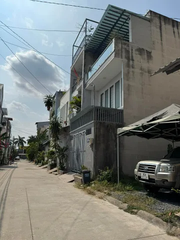 Bán đất 65m² full thổ cư ngang 5.3m giá 5.5 tỷ tại Phường Long Trường