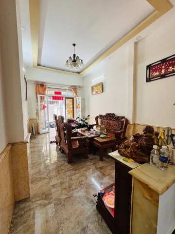 Bán nhà 68m² 4×17m²  giá 8.8 tỷ  Phường Phú Thạnh