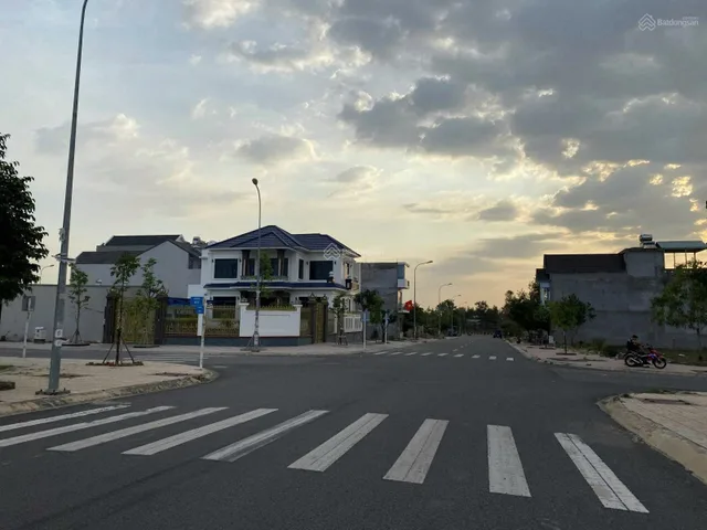 Chỉ Với 1,378 tỷ/100m2 Sở Hữu Ngay Đất Nền Gần Sân Bay Long Thành Khoảng 5km - Có Sổ Riêng Từng Nền - Full Thổ Cư