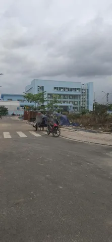 Chủ cần bán lô góc 2 mặt tiền khu Tđc Ngọc Hiệp.
Dt: 4m × 21,5m= 86m2.