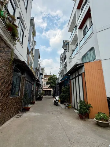 Bán nhà 59m² 4.3×14m² giá 7.5 tỷ Phường Bình Tân