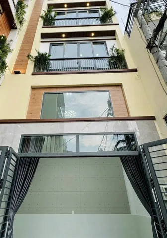 Hẻm xe hơi căn 45,3m2 giá 2 tỷ 150 triệu đường Cô Bắc, phường 1, Phú Nhuận.