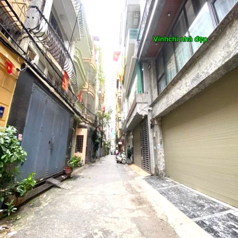 Phân Lô Hoàng Quốc Việt 42m,5 tầng, Gara oto, 13.4 tỷ