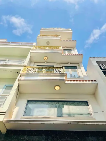 Nhà 2 mặt tiền,4X17, chỉ hơn 6 tỉ,ko lộ giới, htx 6m,khu nhà cao tầng, tt Bình Trị Đông,.