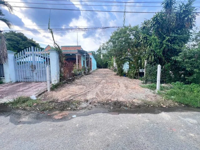 Về quê Bắc cần bán gấp lô đất Bàu Bàng 6x50m, đường nhựa 8m gần Kcn Bàu Bàng