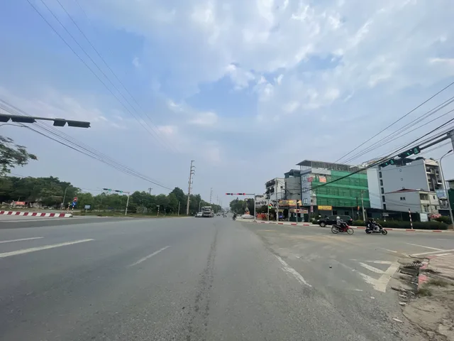 200m,TĐC ĐHQG, mặt tiền 8m,làn 2 đường đôi TĐC ĐHQG,giá chỉ nhỉnh 40tr/m