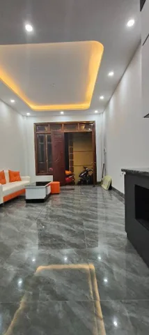 Bán nhà 30m² full thổ cư ngang 3.6m giá 6.6 tỷ tại Đường Vũ Đình Tụng Phường Long Biên