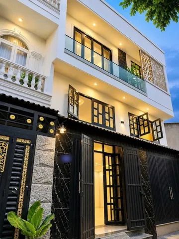 NHÀ 3 TẦNG MỚI ĐẸP - HẺM XE HƠI- NGANG ĐẸP 8M - SÁT MẶT TIỀN MÃ LÒ - BHH - BÌNH TÂN