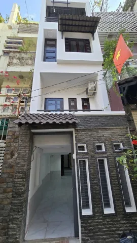 🔥 Nhà 4 tầng có thang máy – dòng tiền sẵn 40 triệu/tháng - gần chợ hoàng hoa thám 🔥