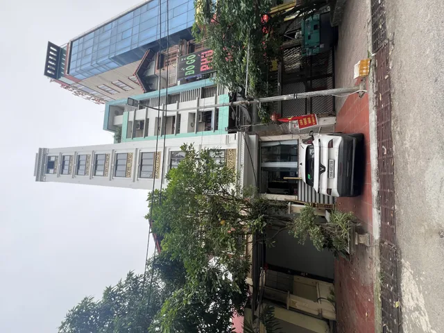 Cho thuê nhà nguyên căn 9 tầng CC 0968890976