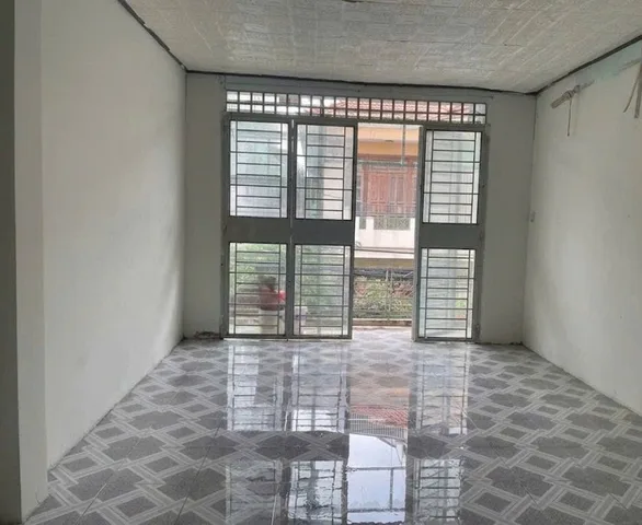 Dòng tiền 180tr/năm; liền kề Him Lam; ngang 7,3m; hẻm 4m cách mặt tiền 30m