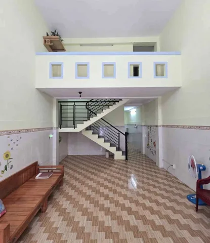 Kinh Dương Vương An Lạc, DT 60 M2, Nhỉnh 5 Tỏi .