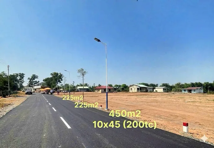 Gia đình bán gấp lô đất Chơn Thành, gần khu công nghiệp Minh Hưng.