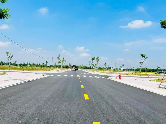 CHỈ VỚI 1,42 TỶ/120M2 SỞ HỮU NGAY ĐẤT NỀN GẦN SÂN BAY LONG THÀNH KHOẢNG 5KM - SỔ SẴN - THỔ CƯ