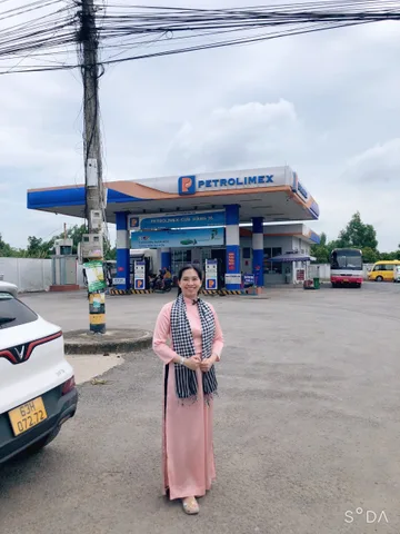Chính chủ cần bán 26 nền đất thổ cư đường ô tô thông 2 hướng gần KCN Long Giang cách 866B chỉ 200 mét .