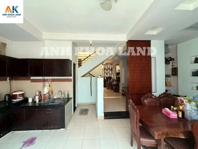 BÁN NHÀ 2 TẦNG MẶT TIỀN ĐƯỜNG TÂY HOÀ, PHƯỜNG PHƯỚC LONG A, QUẬN 9