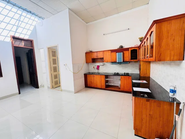 NHÀ MT TRỊNH CÔNG SƠN - CHỦ THU VỀ 8.1 TỶ BÊN MUA LÀM GIẤY TỜ.
