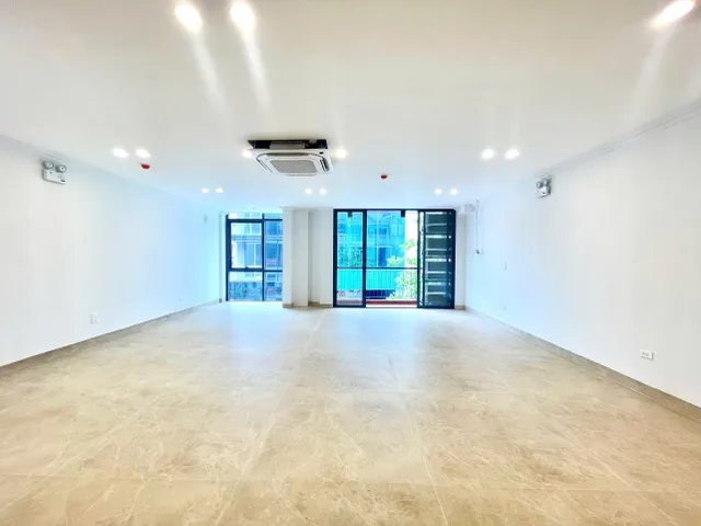 Mô tả chi tiết
Dự án:
Thông tin chi tiết: 💰 GIÁ THUÊ CHỈ 120 TR – SỞ HỮU NGAY 4 TẦNG VĂN PHÒNG LÀM VIỆC CAO CẤP
📞 Liên hệ chính chủ xem văn phòng ngay: ***
📍 Địa chỉ: 92 Mễ Trì Hạ, Nam Từ Liêm, Hà Nội
🏢 Quy mô cho thuê: Trọn gói từ tầng 2 đến tầng 4