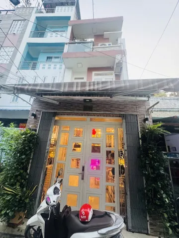 Bán nhà 48m² full thổ cư ngang 3.6m giá 5.8 tỷ tại đường Hậu Giang Phường Phú Lâm