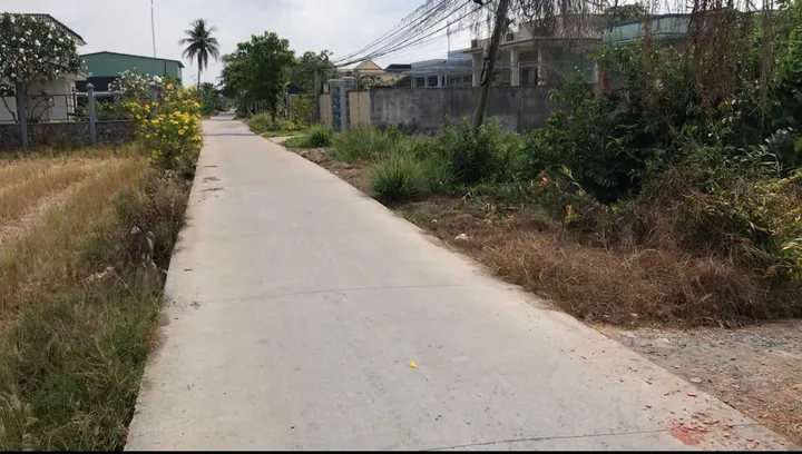 Chính chủ bán đất xã Phước Lợi, Huyện Bến Lức, Long An 700m2(300 thổ cư, 400 vườn) bớt lộc